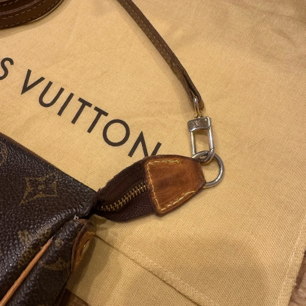Louis Vuitton Monogram Canvas Crossbody Bag in Brown and Tan